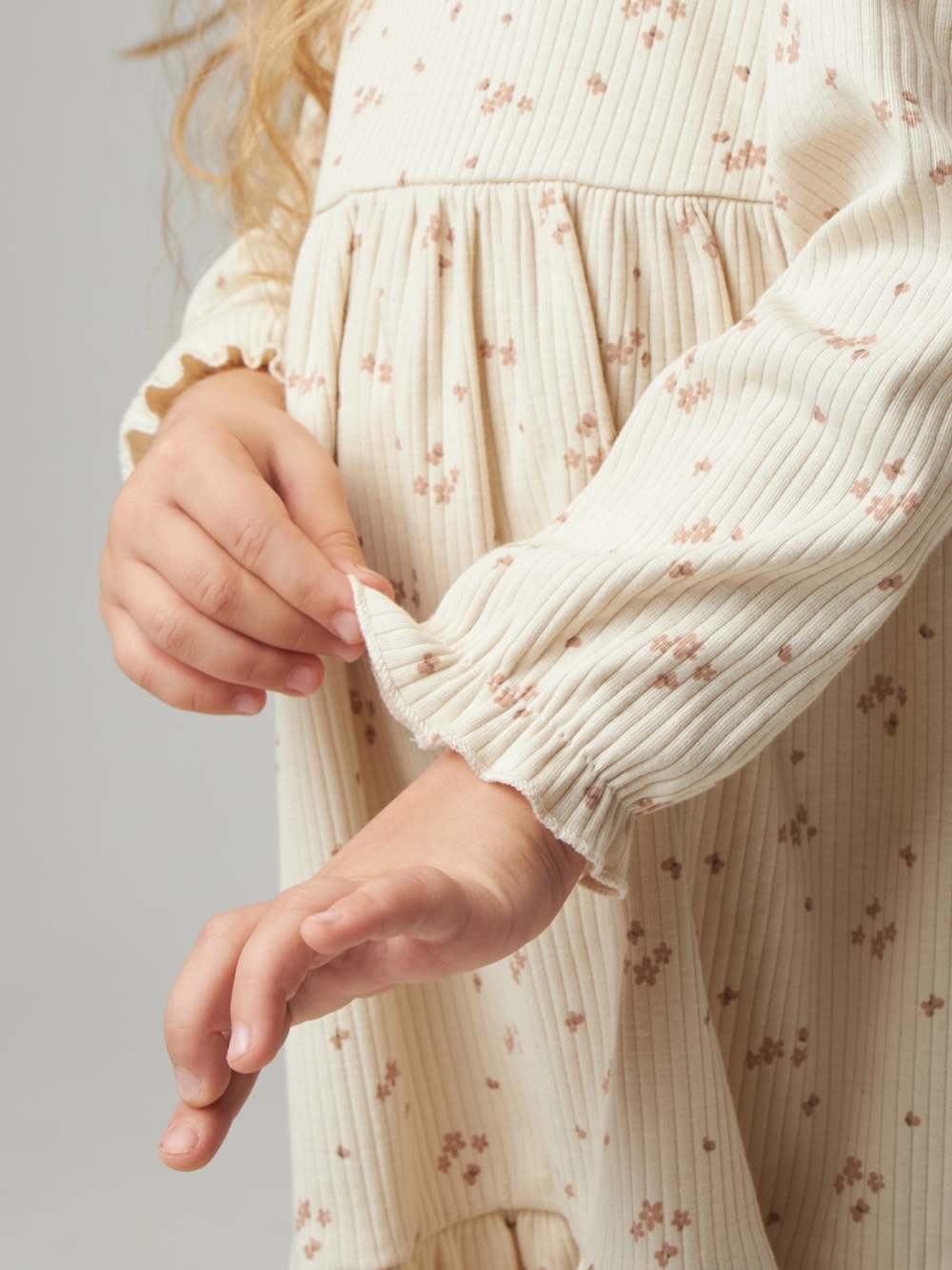 332. Платье детское из лапши, хлопок 100%, разноцветное, р. 74,80,86,92