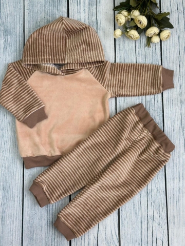 Купить оптом 117. Костюм ясельный, 80% хлопок, 20% ПЭ 80-86-92 в Волжском